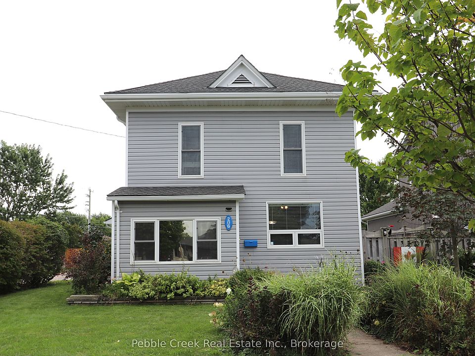 1st image of 206 Picton St E