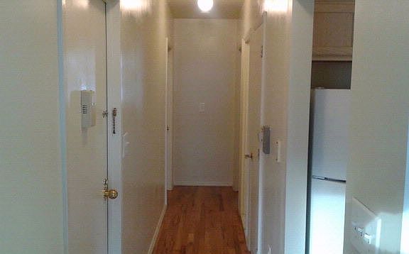4th image of 389 Cumberland St #3