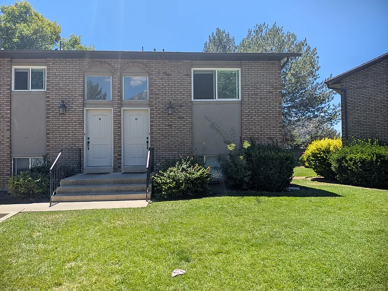 1445 N Amiron Way #D — Photo 7