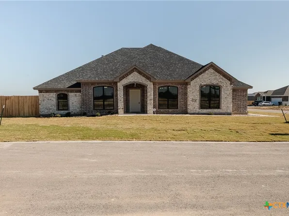 1418 Four Sixes Ranch Rd, Salado, TX 76571