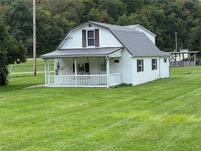 156 Barnhill Rd NE, New Philadelphia, OH, 44663