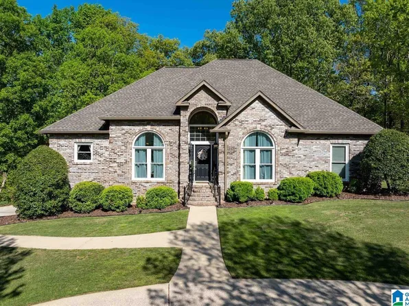 6717 Clear Creek Cir, Trussville, AL 35173