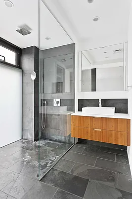 Rented by Compass | media 12