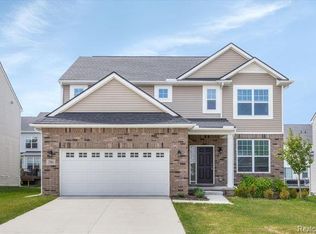 286 Springview St, Ann Arbor, MI 48103