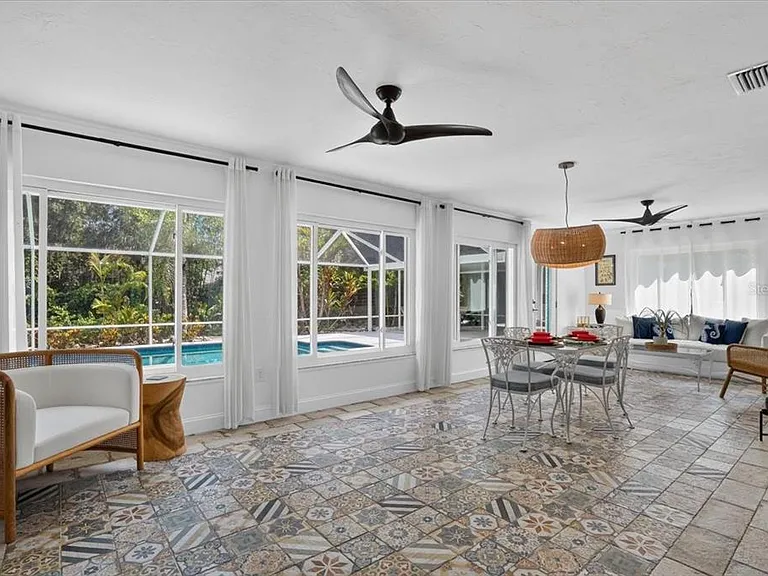 3282 Tobero Ln — Photo 14