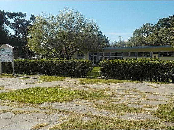 4th image of 7031 Hudson Ave