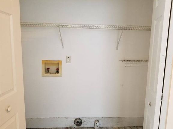 5th image of 114-116 N Ohio St #E38f31631