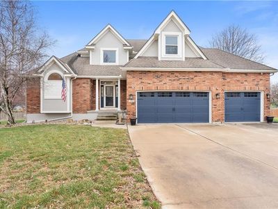 313 SW Bridlewood Ct, Lees Summit, MO, 64081