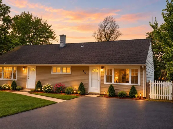 10 Barnett Pl, Piscataway, NJ 08854