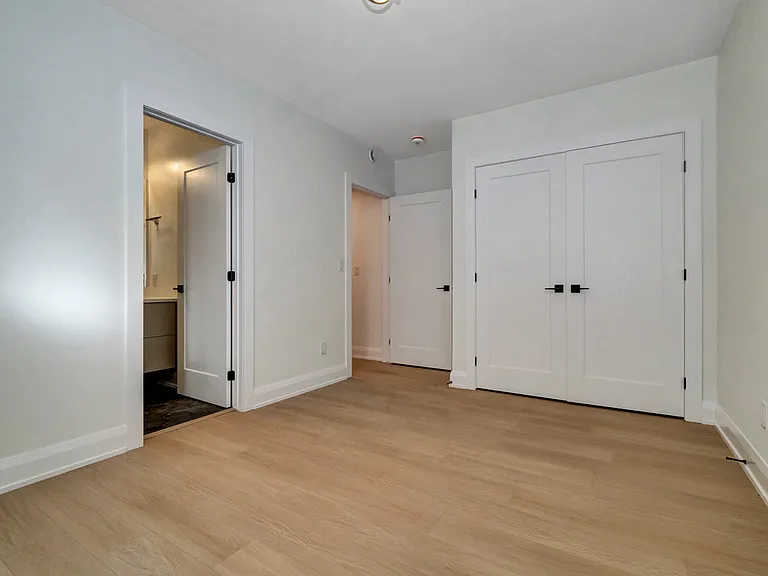 533 Broadhead Ave #B — Photo 7