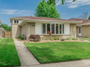 5704 Carol Ave, Morton Grove, IL 60053
