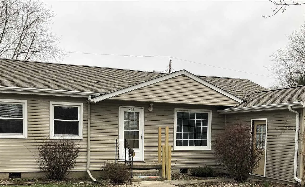 411 Voorhees St photo 1