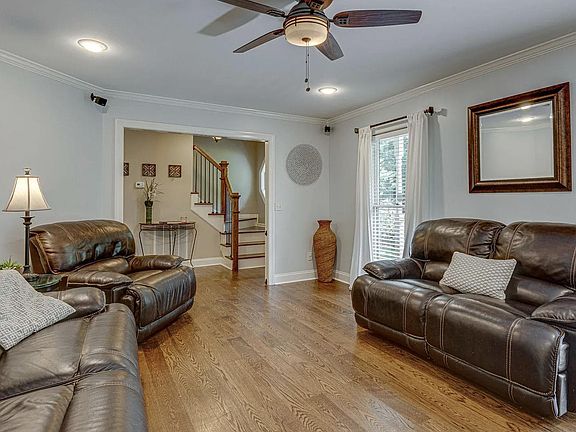 3rd image of 1347 Old Charlotte Park