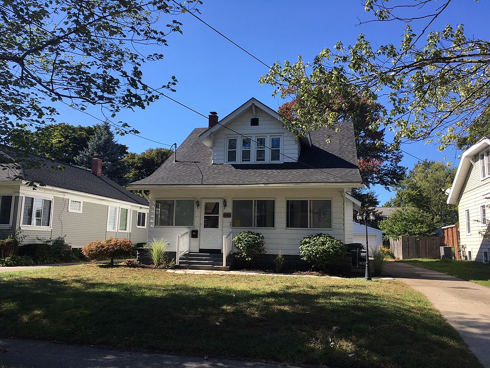1st image of 1282 Palmer Ave