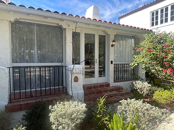 3rd image of 2610 Alhambra Cir