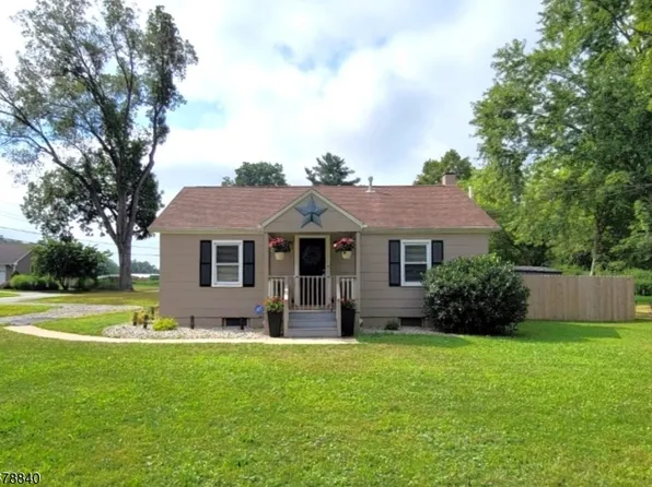 23 Hillside Ave, Mount Olive Twp., NJ 07836