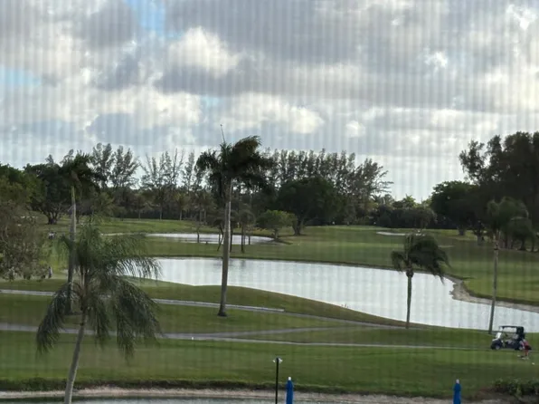 8900 Washington Boulevard #409, Pembroke Pines, FL 33025