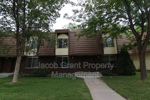 725 Whittier St Photo 1