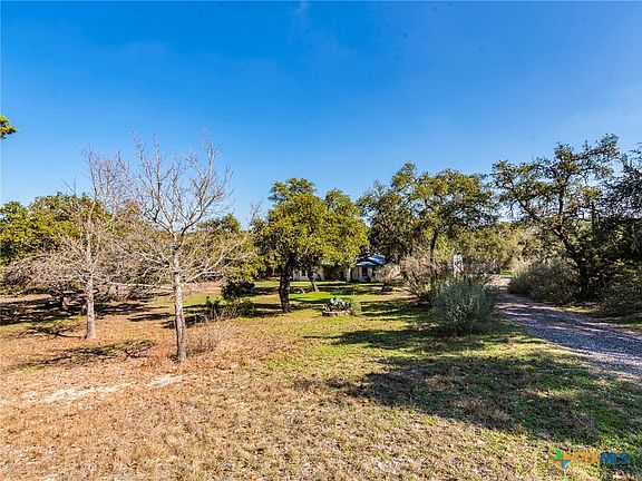 5th image of 206 Live Oak Dr