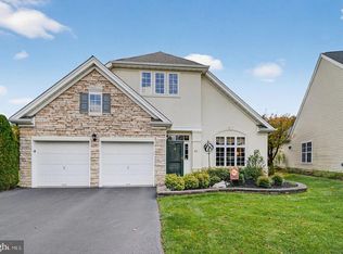55 Rainflower Ln, West Windsor, NJ 08550