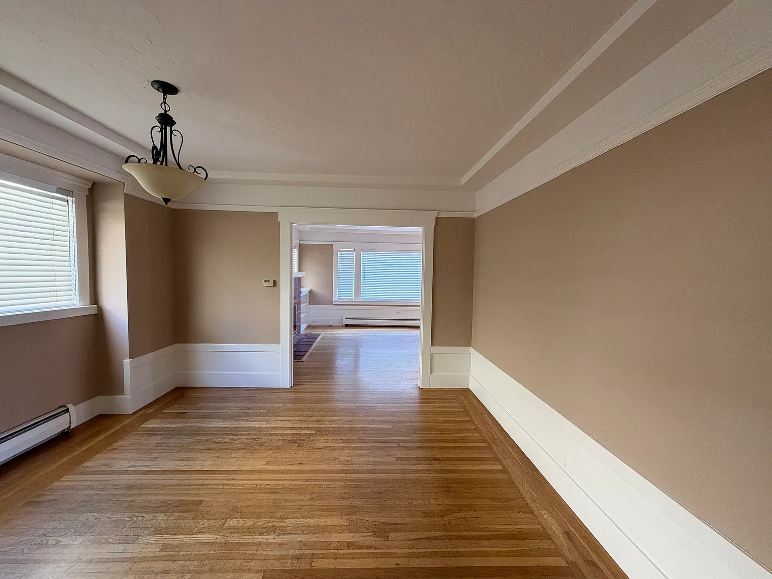 2 bed, 1390 sqft, $5,600 — Photo 4