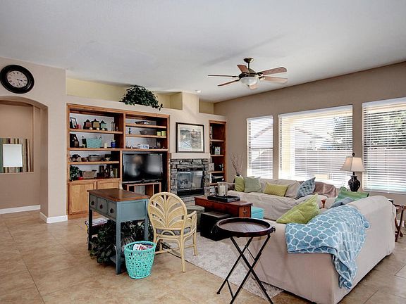 4th image of 8039 W Tonopah Dr