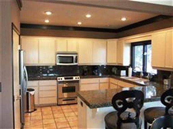3rd image of 4307 Jackson View Dr #0