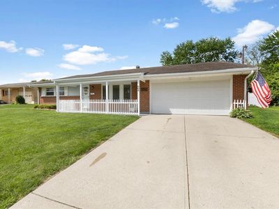 804 Treherne Ln, Englewood, OH, 45322
