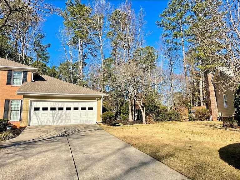 2395 Brownstone Ct — Photo 4