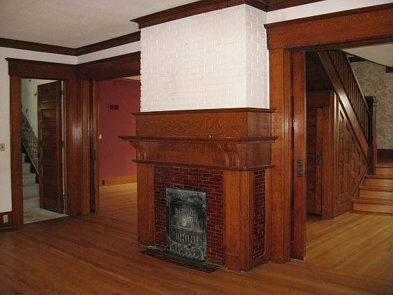 2nd image of 317 Crescent St