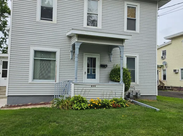 429 Sconondoa St #1, Oneida, NY 13421