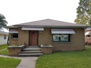 4751 N 58th St, Milwaukee, WI 53218