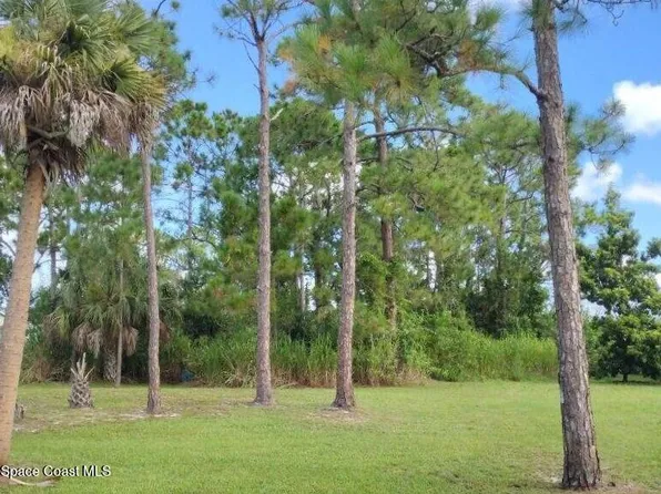 2100 Santa Maria Ave SE, Palm Bay, FL 32909