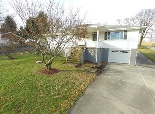 75 Courtney Hill Rd, Finleyville, PA 15332