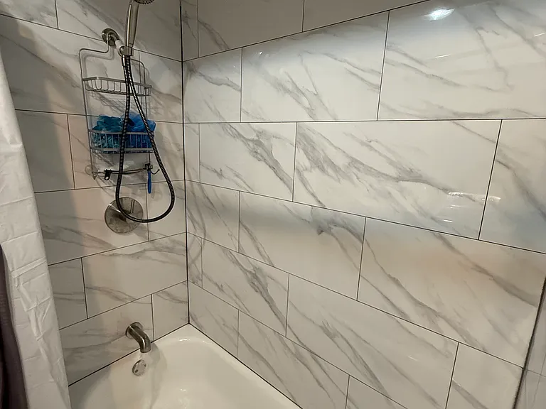 2430 Lakeview Cir — Photo 14
