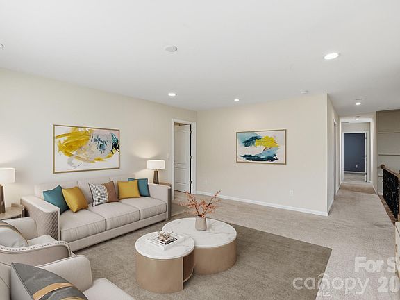 4th image of 4029 Spring Garden St