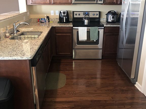 4th image of 1029 Lindyn Lee Way