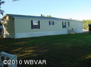19 Silver Maple Ln, Dushore, PA 18614