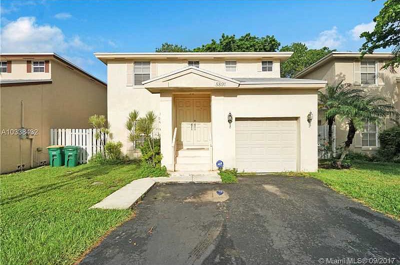 1st image of 5891 Woodland Point Dr