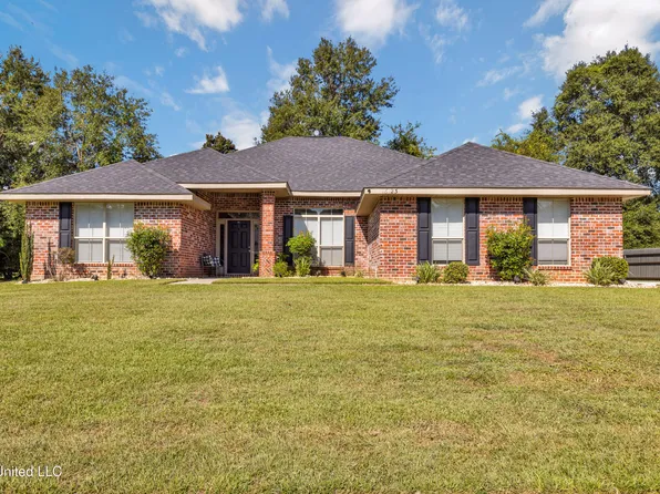 16123 Brookfield Dr, Gulfport, MS 39503