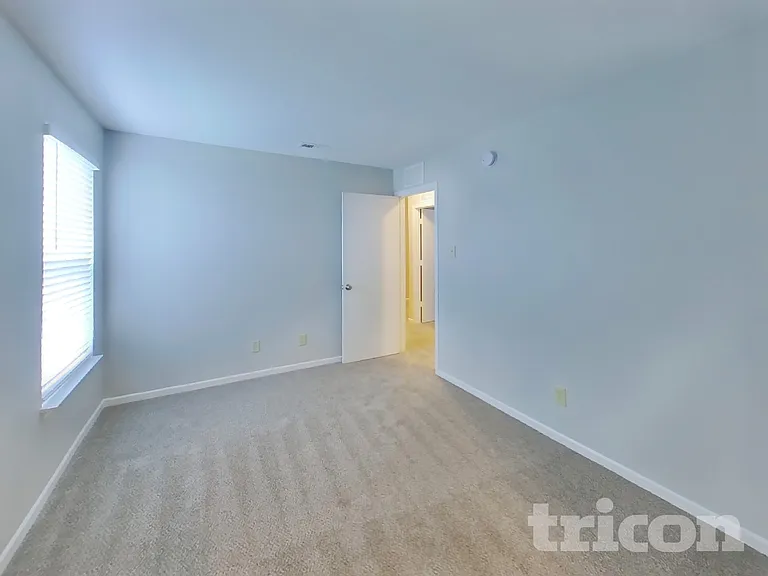 10152 Golden Dr — Photo 12