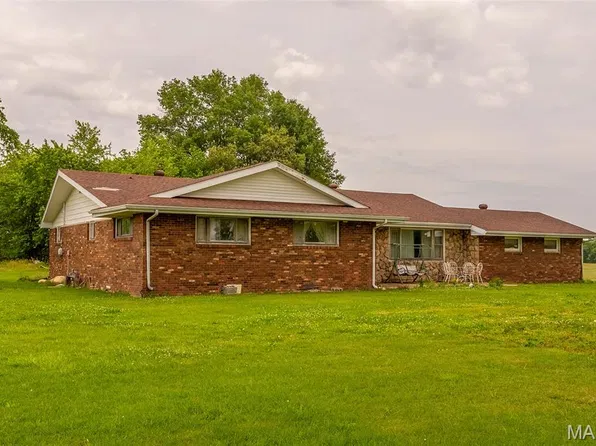 1207 State Route 14, Mulkeytown, IL 62865