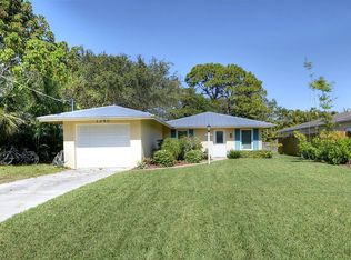 1345 Diana Ave, Naples, FL 34103