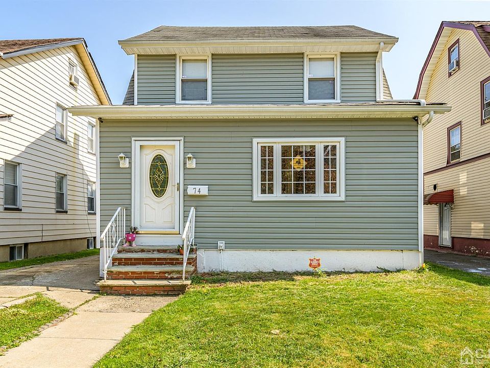 1st image of 74 Warwick St