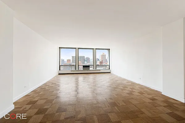 Rented by CORE | media 1