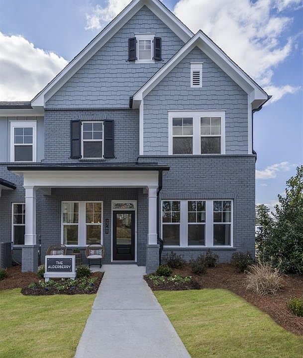 1st image of 2776 Bell Dr #25