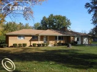 5338 Lennon Rd, Swartz Creek, MI 48473