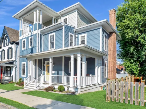 715 N Euclid Ave, Pittsburgh, PA 15206