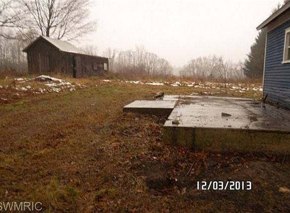 3rd image of 3947 121st Ave