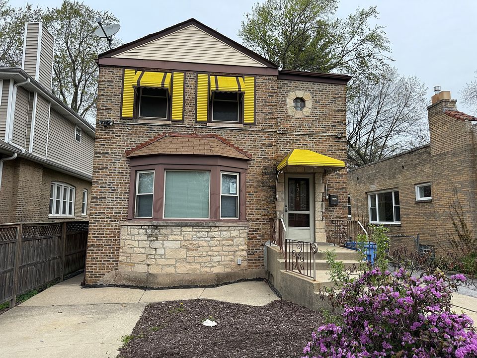 1st image of 1714 W Beverly Glen Pkwy